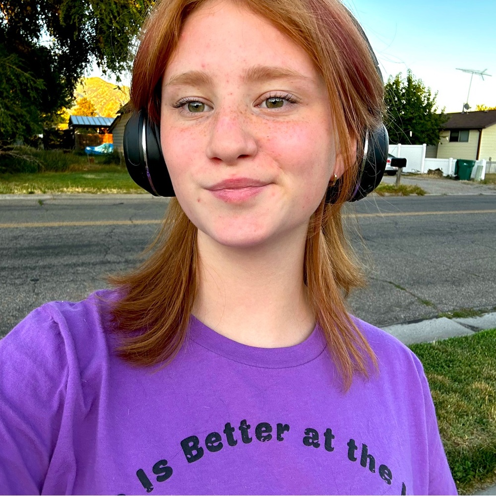 Meet your Posher, Lyssa